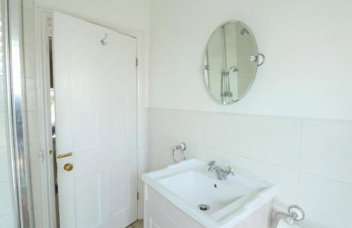 Elm Villa - Photo 22