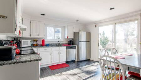 Central AC Close to Beach Dog Friendly! - Foto 1