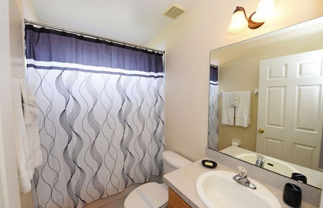 Cozy 5bed High Grove Resort W Pool, Spa, Game Rm, Mins To Disney-133 5 Bedroom Home by RedAwning - Foto 13