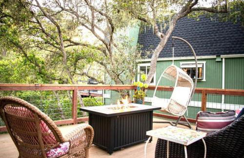 Forest Home with Deck, EV Station, King Beds - Foto 36