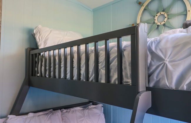 Come Stay - and Sail Away - at This Lovely Canal Home - Foto 34