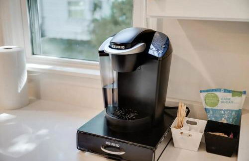 Modern cozy residential home local experience - Foto 24