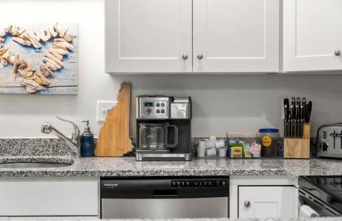 Gone Coastal 1 Block to Beach & Boardwalk AC - Foto 16