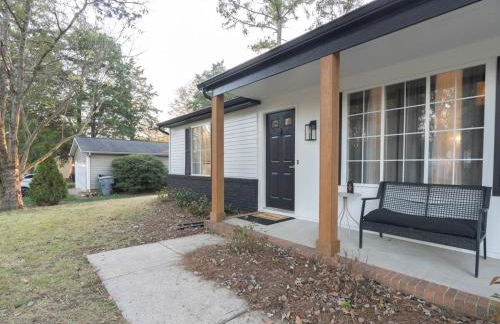 Ballantyne 3BR House, PrivateYard, Work Desk & 1 Gig Wi-Fi - Foto 4