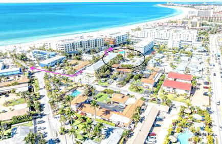 New! Remodeled, Pool-Side, 1-min to Beach Path! - Foto 4