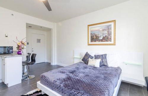 Ocean Drive Studio Historic Building minutes walk to the Beach. - Foto 12