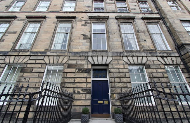 Escape To Edinburgh @ Albyn Place - Foto 42