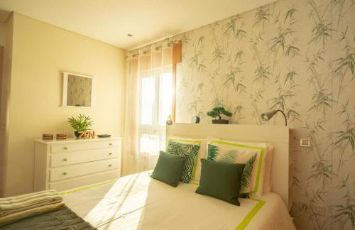 Francos Relaxing Apartment by the metro - Foto 29