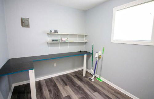 Luxury Midtown Home - Only a few blocks from FGH - Foto 33