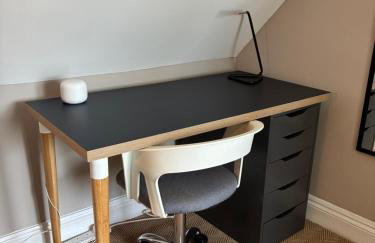 Cottage 7 mins from Henley with gated parking - Foto 10