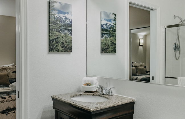 16GS - Hot Tub - BBQ - Pets Ok - Sleeps 2 - Foto 66