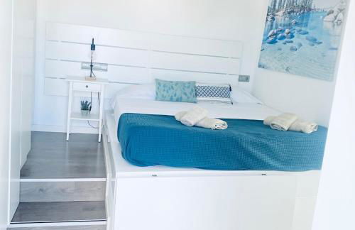 APARTAMENTO ATICO gran terraza y Jacuzzi cerca de la playa - Photo 19