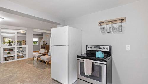 Post & Beam - SHARED 4 Bedroom 1 Bath Home On Pond - Shared 4 Bedrooms Available - Foto 5