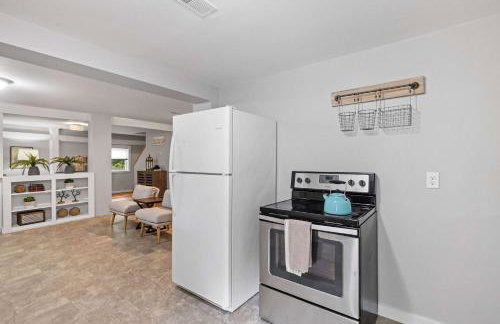 Post & Beam - SHARED 4 Bedroom 1 Bath Home On Pond - Shared 4 Bedrooms Available - Foto 5