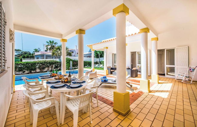 Villa Candeias - Photo 31