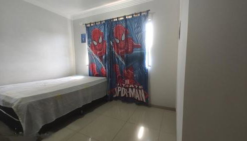 Sobrado grande disponível em ótima localização - Foto 5