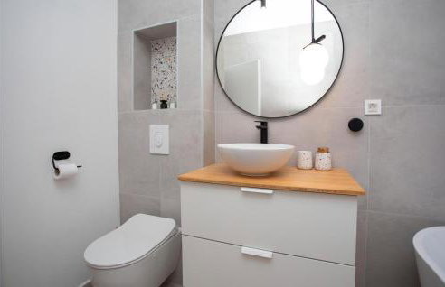 3 Bedroom Amazing Home In Rasa - Foto 25