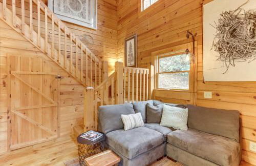 Toccoa Waterfront Hideaway Hot Tub and Fire Pit! - Foto 4