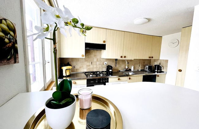 Einzigartige Schöne Altbau- Wohnung Im Zentrum - Foto 9