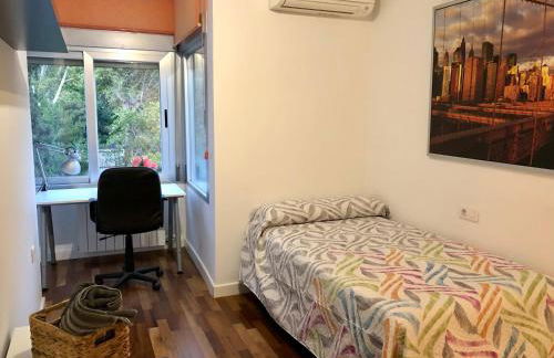 Mike´s apartment. Parking y piscina - Photo 11