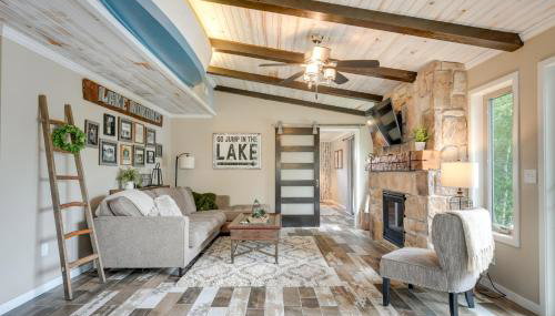 Tranquil Lakefront Cabin Fire Pit, Grill and Patio - Foto 5