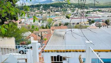 Petite maison avec terrasse - Foto 3