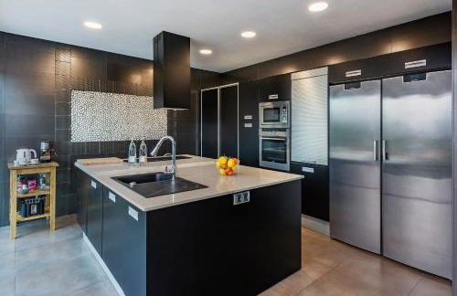 Villa Rockstar, Alcudia - by EMERALD STAY - Foto 6