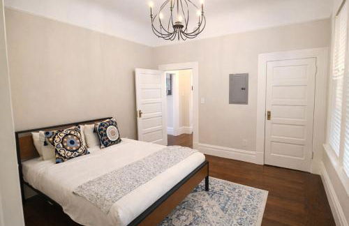 Spacious 4-Bed- Sleeps 8 - Family Friendly - Foto 6