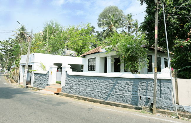 OYO Home 29319 Traditional Villa Near Thiruvananthapuram Zoo - Foto 33
