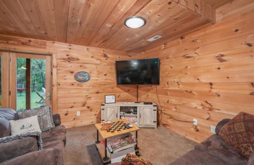 Spectacular Log Cabin Home 45 minutes to Asheville - Foto 22