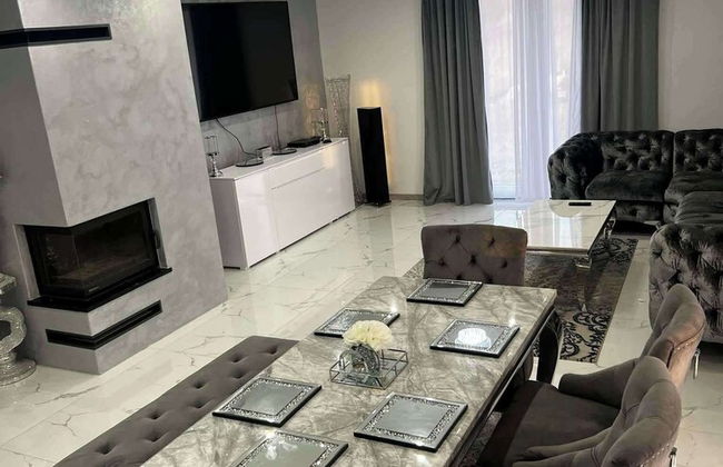 4-bed Villa Retreat - Bbq, Garden & Stunning Views - Foto 10