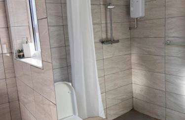 Serene Retreat - Near Bham City Centre & The JQ - Foto 7