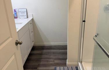 Classic 3bedrooms 2Bath - Photo 21