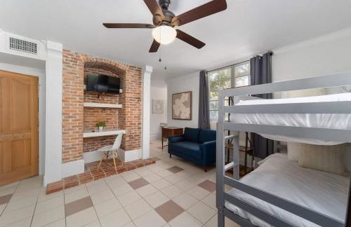 NEW Luxury Country Club Hot tub Gym Pool House Outdoor Kitchen EVENTS - Foto 69