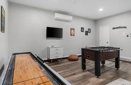 Sun Filled Home W Gorgeous Pool HotTub Gameroom - Foto 46