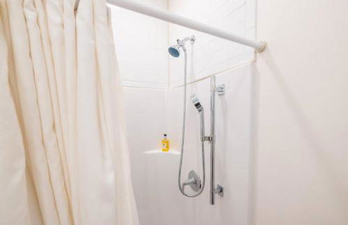 Dreamy Artist Chalet in Secluded Historic Village - Photo 32