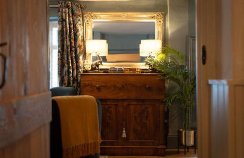 St James Cottage - Luxurious Dorset Escape in Idyllic Milton Abbas - Photo 38