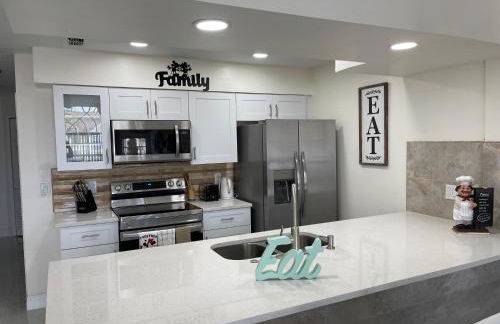 ELEGANT & LUXURIOUS FAMILY APARTMENT close to DISNEY WORLD - Foto 35