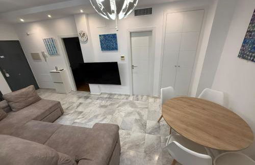 Serenity Gelves - Photo 1