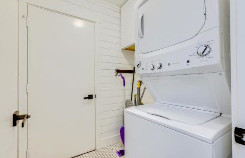 3 Mi to Old Mill District Family Retreat with Yard - Foto 22