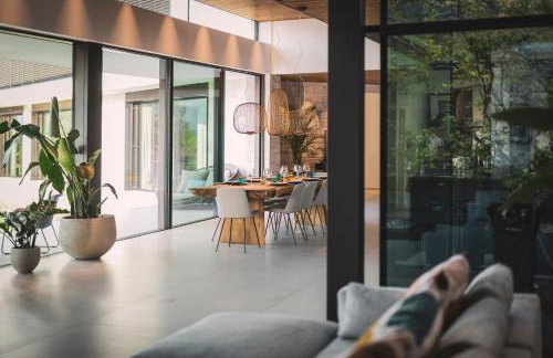 Amazing Villa ALMA Infinity POOL, PADEL Court, Jacuzzi - Foto 40