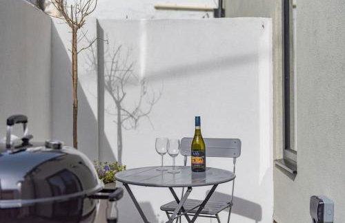 Victory Cottage - Stunning home with sea views - Foto 16