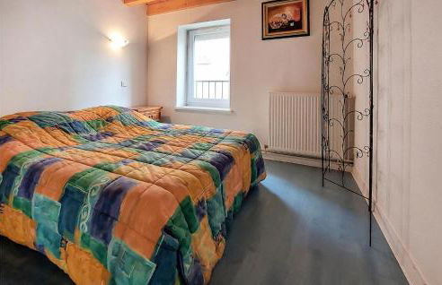 Stunning Apartment In Usson-En-Forez - Foto 6