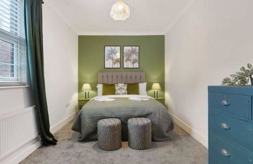 Convenient 2BR Stay on Gladstone Street Near Transport - Photo 14