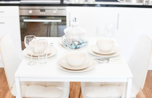 Bright 2BR Apartments Quays - Foto 18