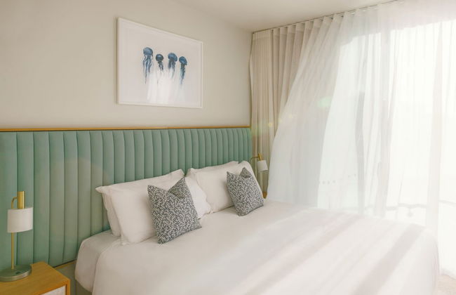 Kirra Point Holiday Apartments - Photo 9