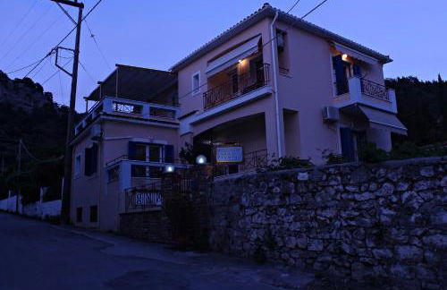 Koukounaries Apartments Limni - Photo 22
