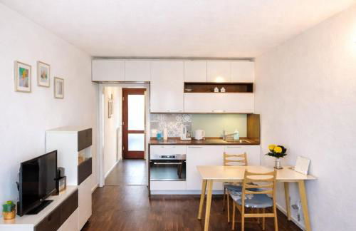 Sunny Seaside Apartment Kiel - Foto 3