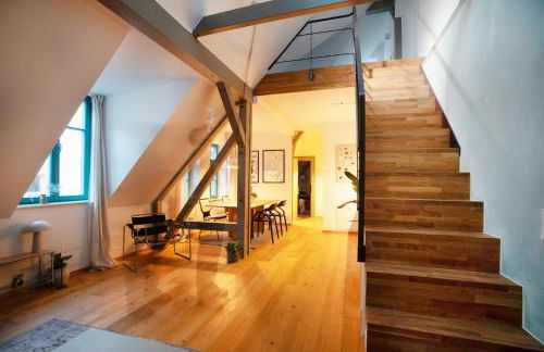 Design Studio in Hinterhof-Remise - Photo 1