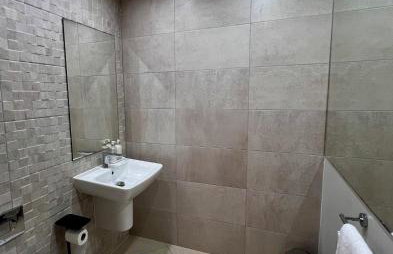 Luxury Durham Home in DH1, Free Parking, No Fees - Foto 9